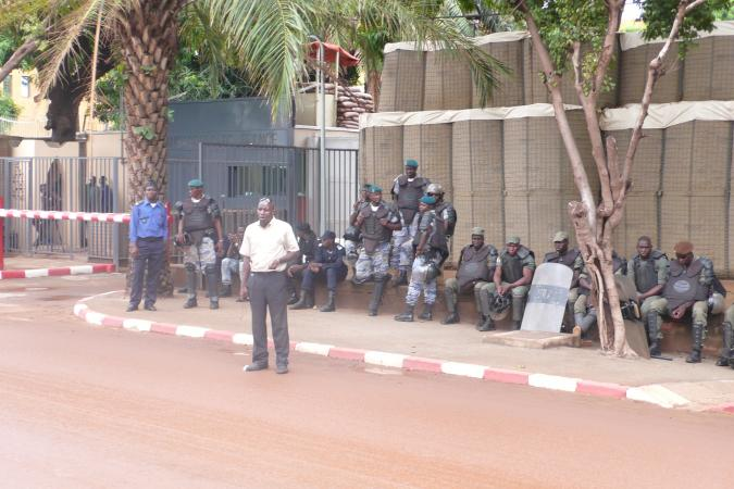 Mali : Plusieurs dizaines de personnes demandent le départ des forces Françaises