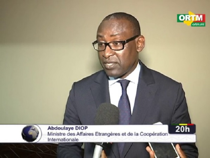 Mali: LE MINISTRE ABDOULAYE DIOP AU CORPS DIPLOMATIQUE : ‘’ Les sanctions ne peuvent que fragiliser davantage notre pays et exposer la région’’