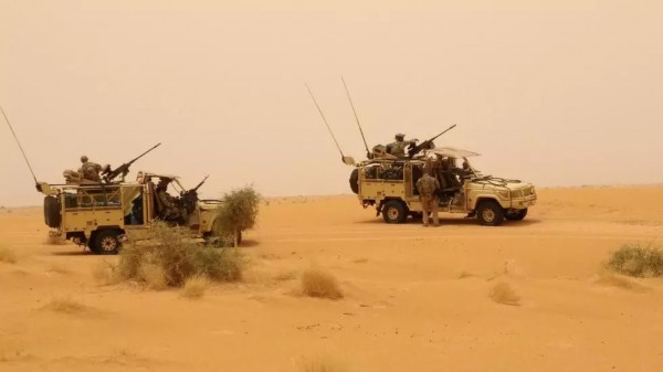 La France suspend sa coopération militaire bilatérale avec le Mali