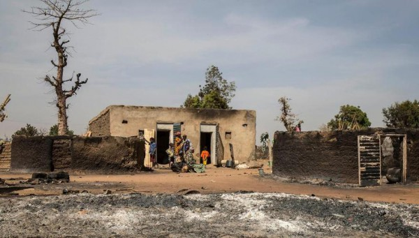 Mali: une cinquantaine de civils tués par des jihadistes présumés