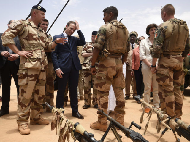 La ministre française des Armées affirme que la France maintiendra sa présence militaire au Mali