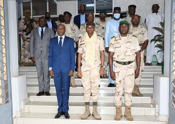 MALI : Le Chef d’Etat-major général rwandais des Armées reçu en audience par les autorités militaires maliennes