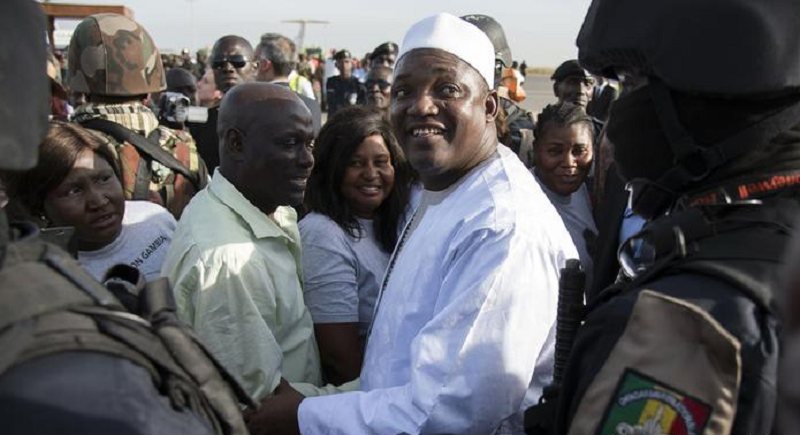 Présidentielle cruciale en Gambie