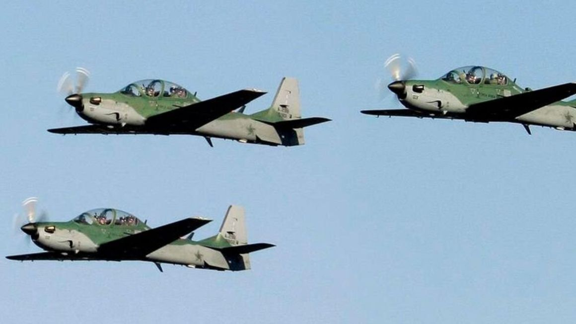 Nigeria air strikes ‘kill more than 100 jihadists’