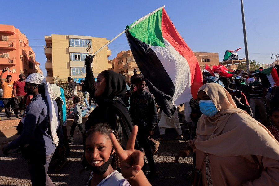 Sudanese Protesters Insist on End to Military Rule