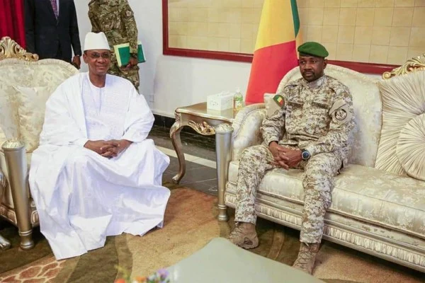 Transition politique au Mali : Le duo Assimi‐Choguel prépare le fiasco de la classe politique