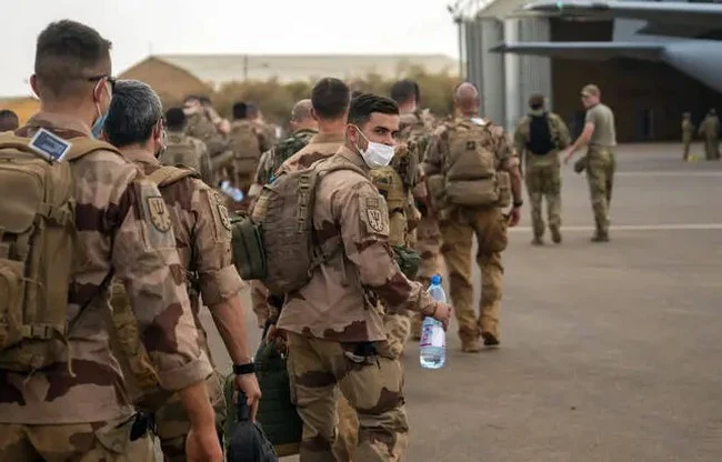 La fin de la présence militaire française au Mali, un vaste chantier