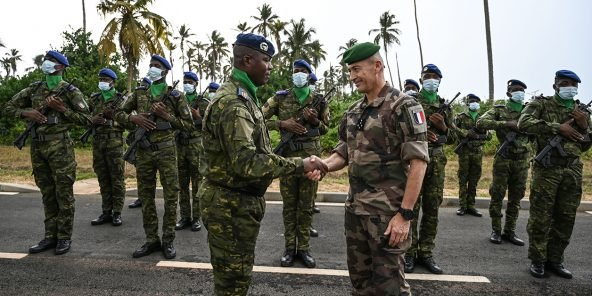 Côte d’Ivoire : la réorganisation du dispositif militaire français au Sahel s’accélère