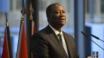 Côte d’Ivoire / Un ancien ministre de Chirac s’attaque à Ouattara : « Qu’il nettoie devant sa porte…»