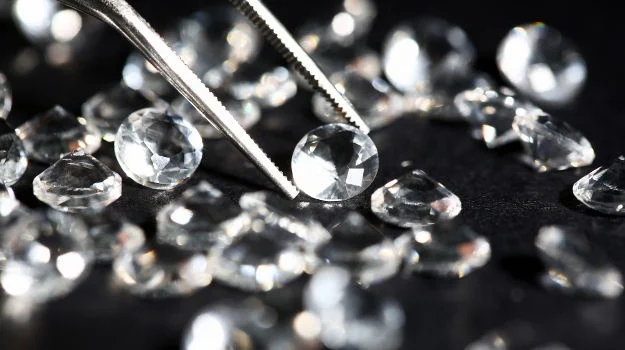 With Russia shunned, Botswana’s president seeks top spot in diamond trade