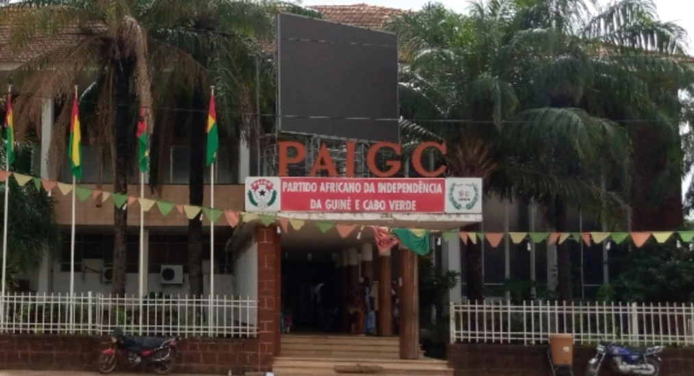 Des hommes armés font irruption au siège de l’opposition à Bissau