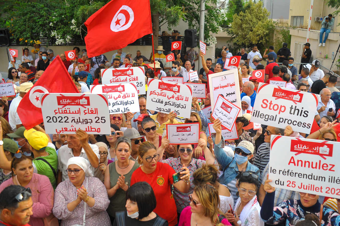 En Tunisie, plusieurs partis appellent au boycott du référendum constitutionnel voulu par le président Saïed