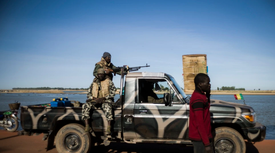 Al-Qaïda fait monter la pression au Mali