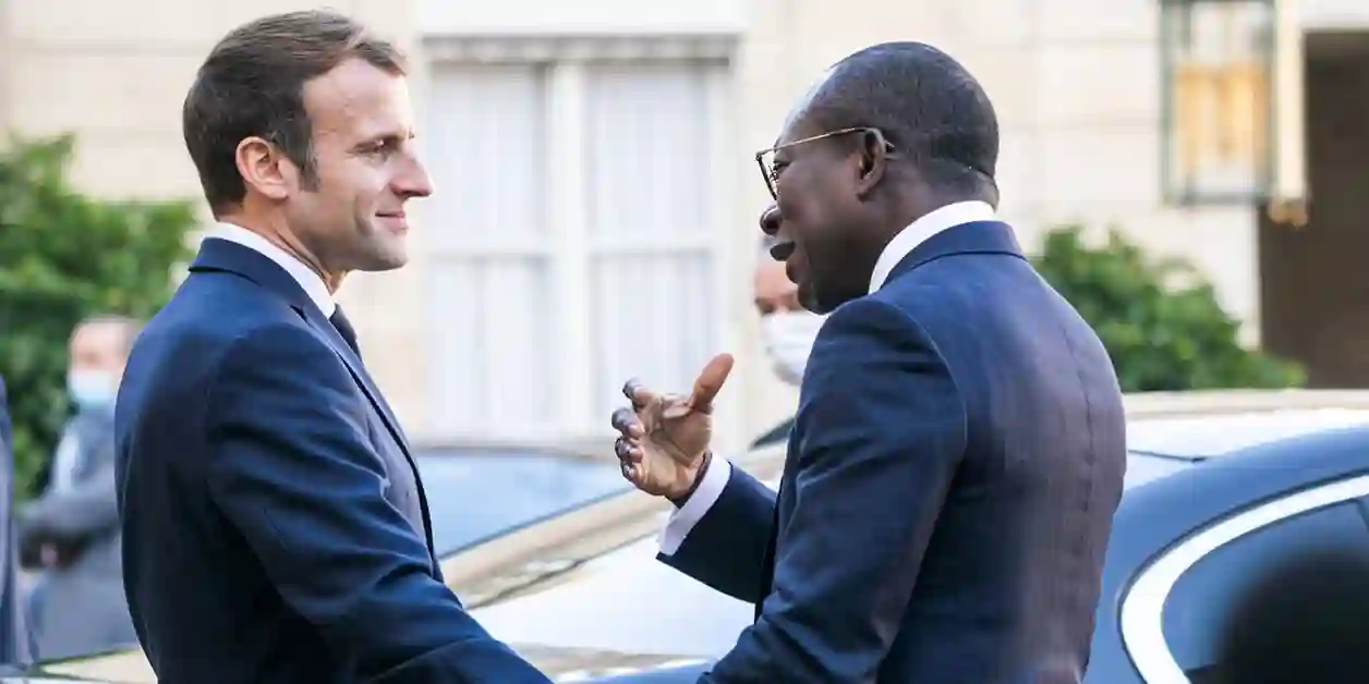 Bénin : comment des lobbyistes américains ont tenté de perturber la venue de Macron à Cotonou