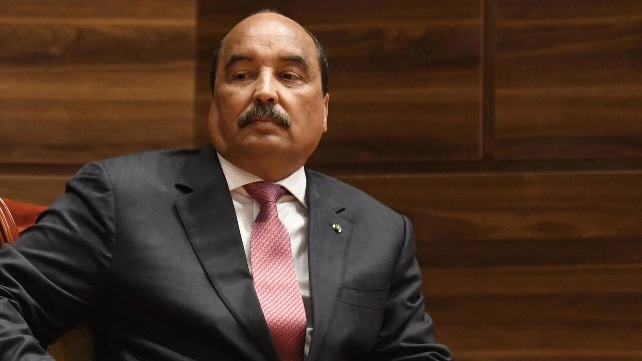 L’ex-président mauritanien Aziz, inculpé pour corruption, est à Paris