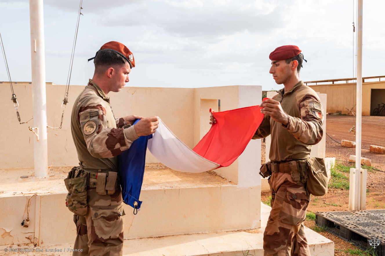 La France face au défi de redéfinir ses ambitions militaires en Afrique