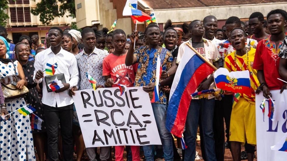 Qu’est-ce que l’Organisation africaine de la russophonie, lancée par le Camerounais Émile Parfait Simb?