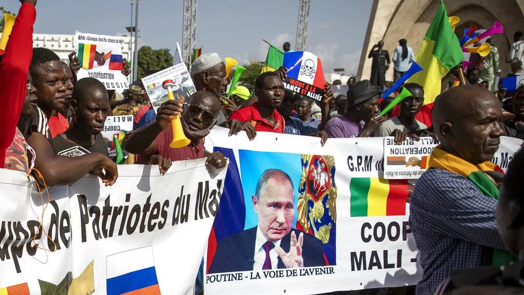 Mali : entretien Poutine-Goïta sur la sécurité, l’économie et les céréales