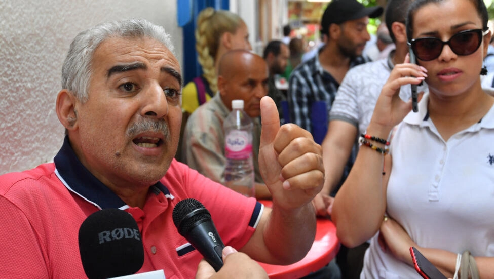 Tunisie: libéré, le journaliste Zied el-Heni veut poursuivre son combat contre «le retour de la dictature»
