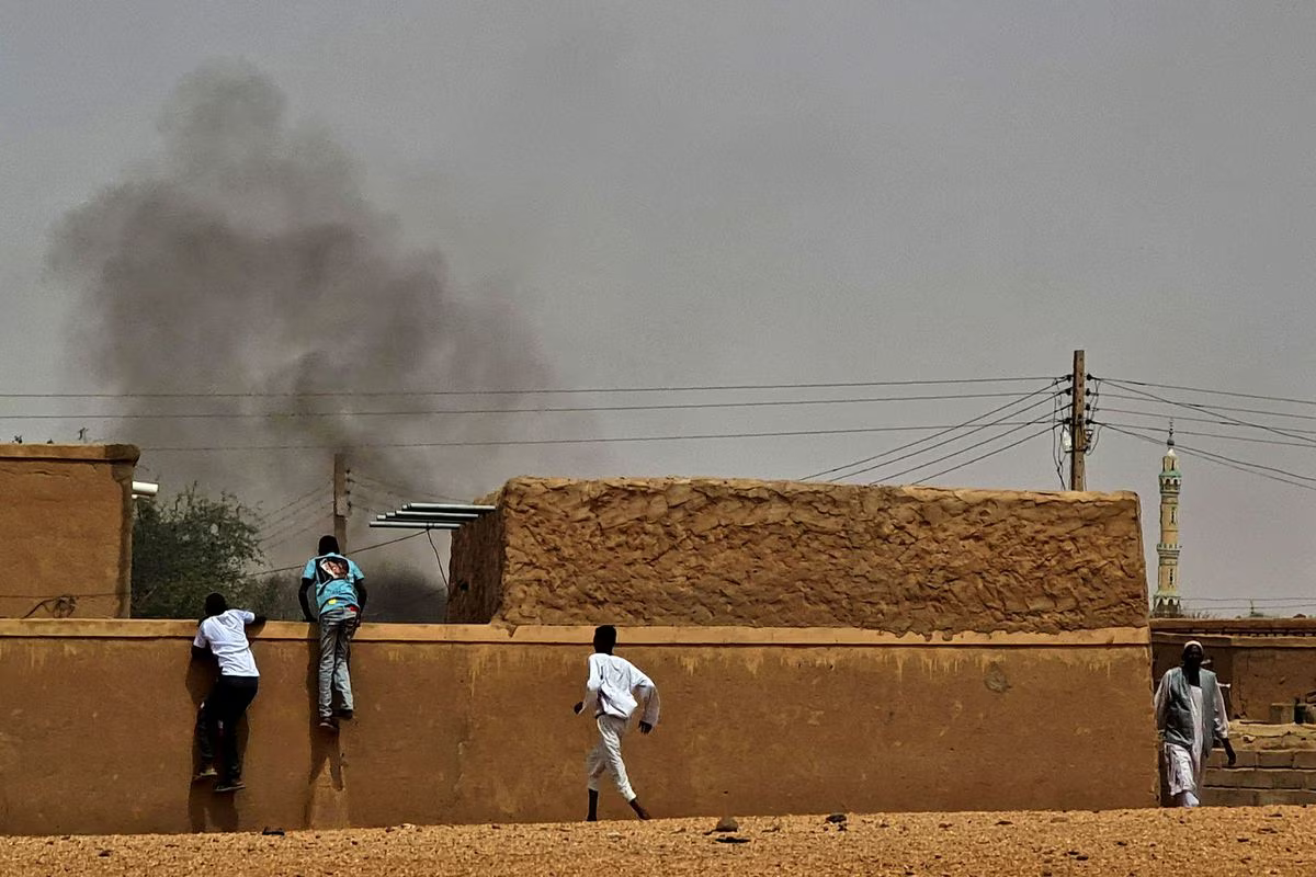 Sudan clashes intensify with no mediation in sight