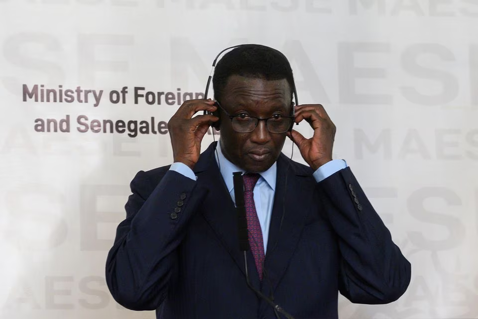 Senegal’s Sall backs PM Ba as ruling coalition’s presidential candidate