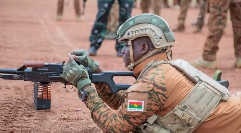 Le Burkina Faso autorise l’envoi d’un contingent militaire au Niger