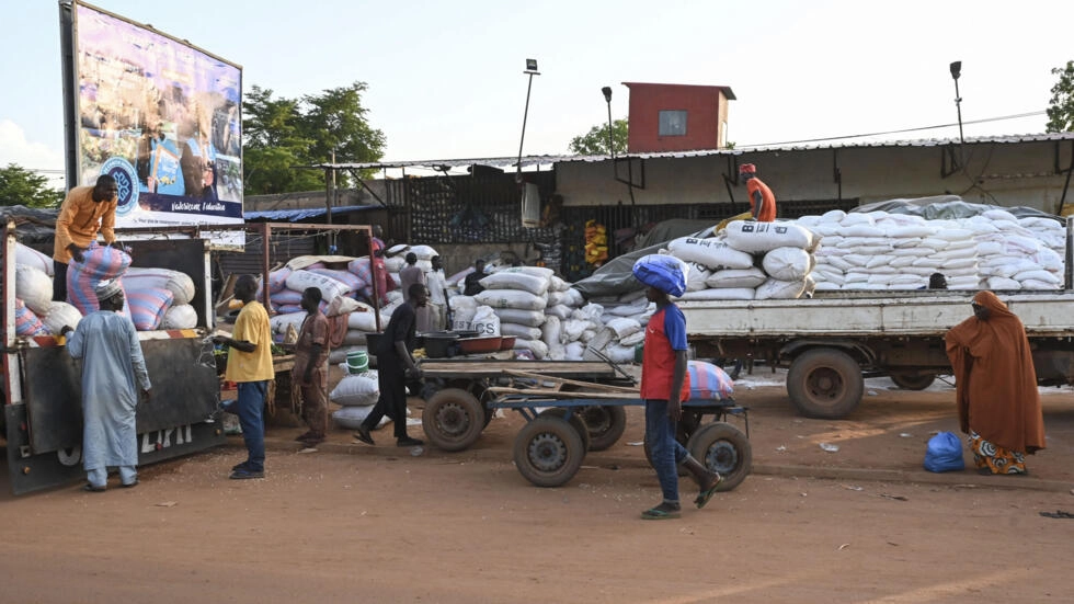 Niger: un convoi humanitaire du PAM toujours bloqué à la frontière avec le Bénin