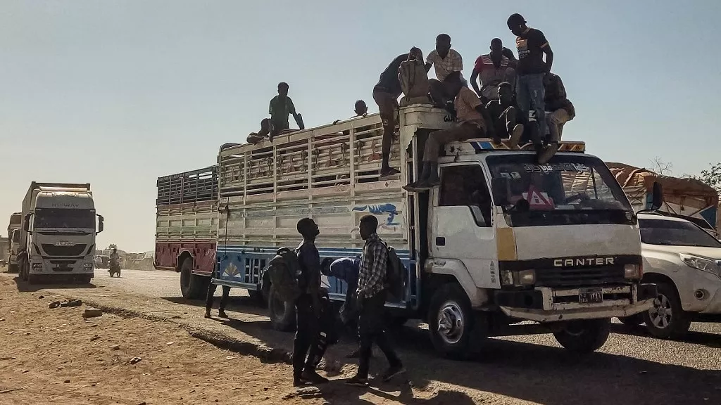 Sudan in ‘total panic’ as paramilitaries move South