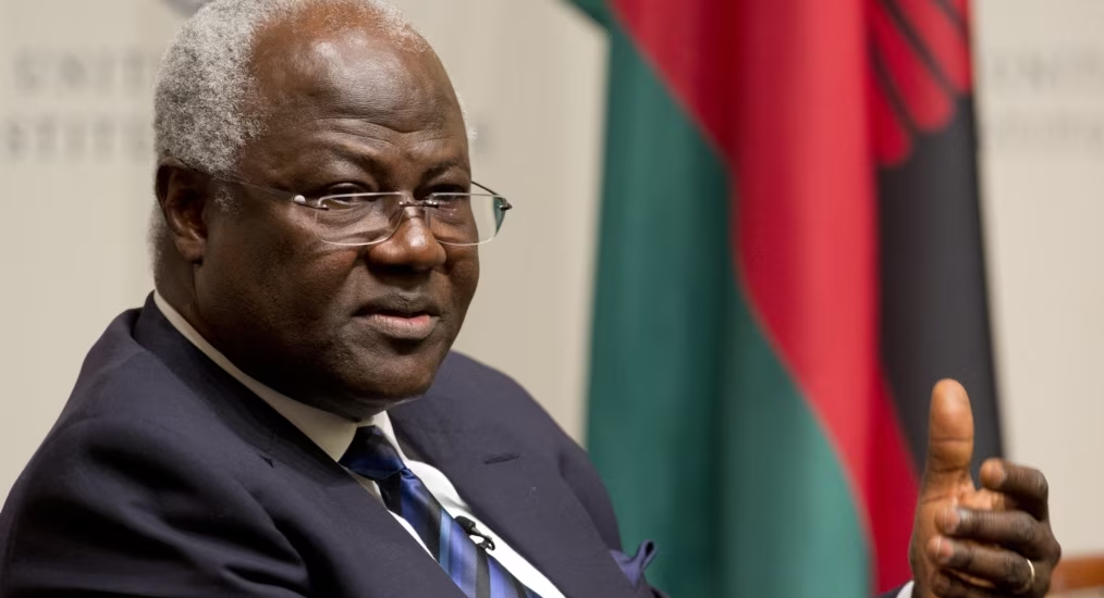 Sierra Leone: l’ex-président Koroma inculpé suite à la “tentative de coup d’Etat”