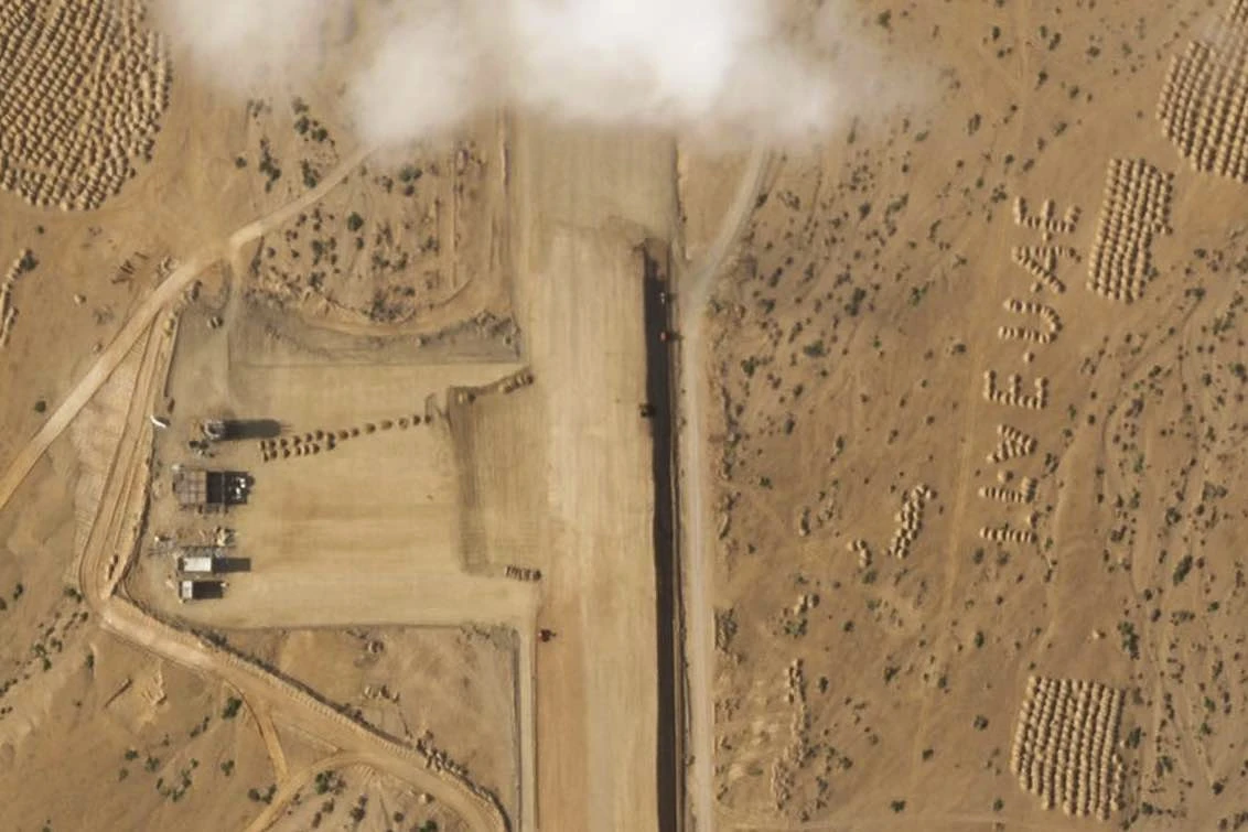 An airstrip is being built on a Yemeni island during the ongoing war, with ‘I LOVE UAE’ next to it