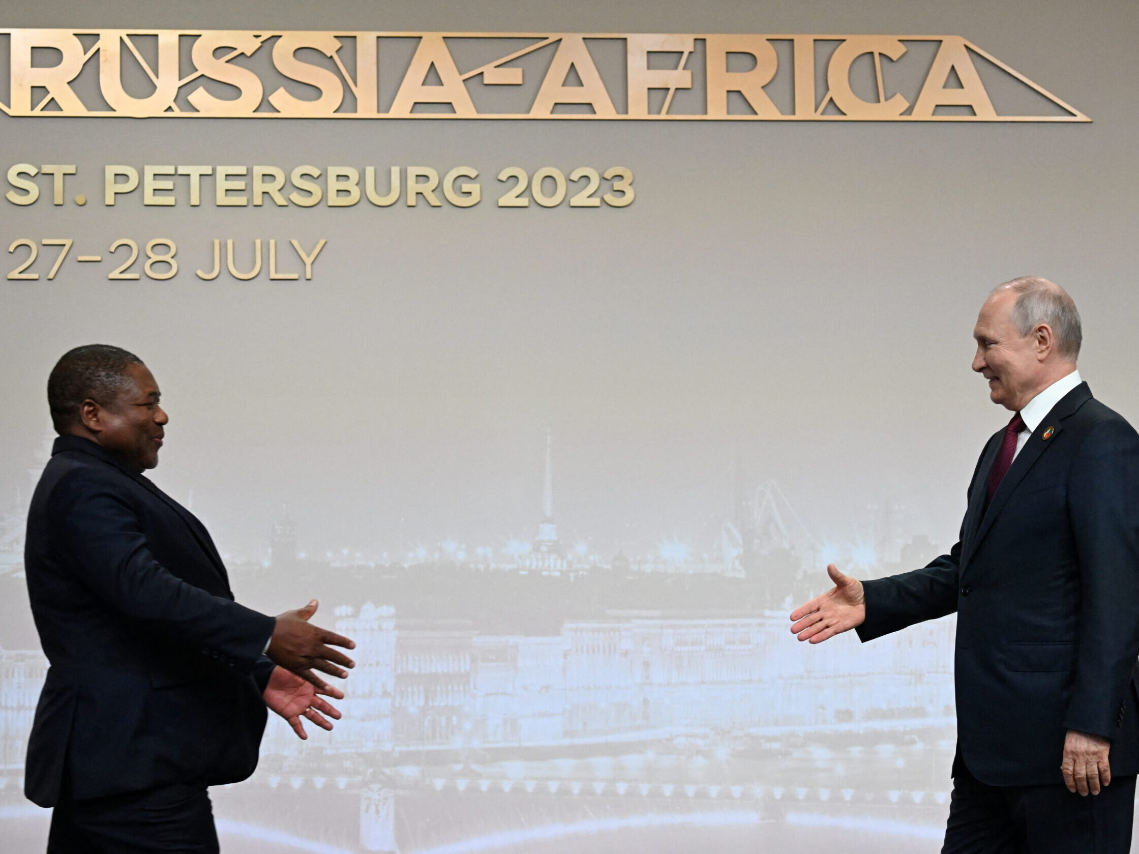 Two-pronged approach to Africa pays dividends for Russia