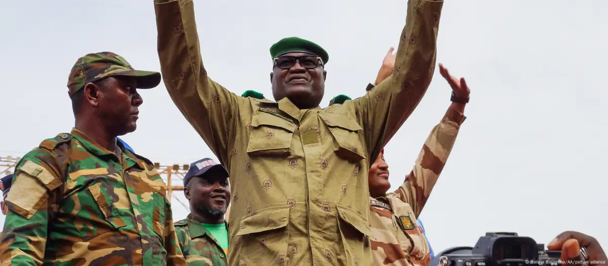 Les militaires nigériens s’accrochent au pouvoir