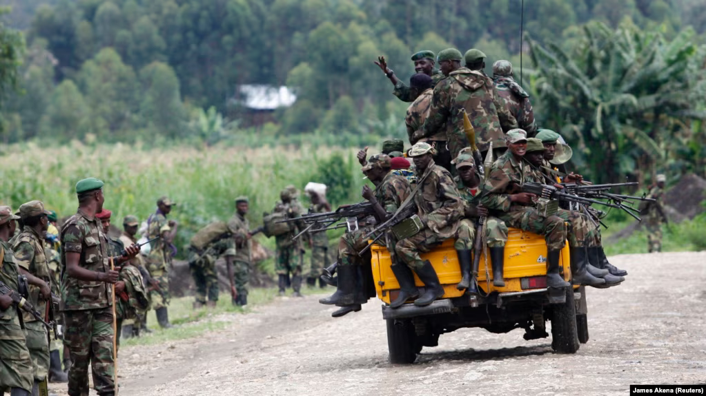 RDC : la reprise des combats entre le M23 et l’armée met fin à la “trêve humanitaire”