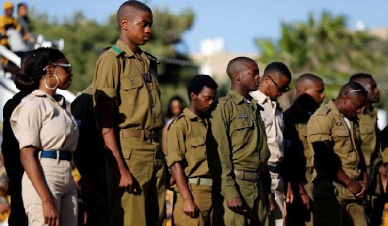 Haaretz : Israël recrute des demandeurs d’asile africains pour combattre à Gaza