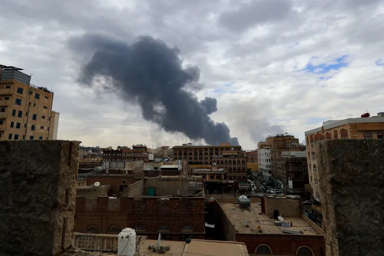 Houthis deny Israeli attacks on Yemeni ports after warning
