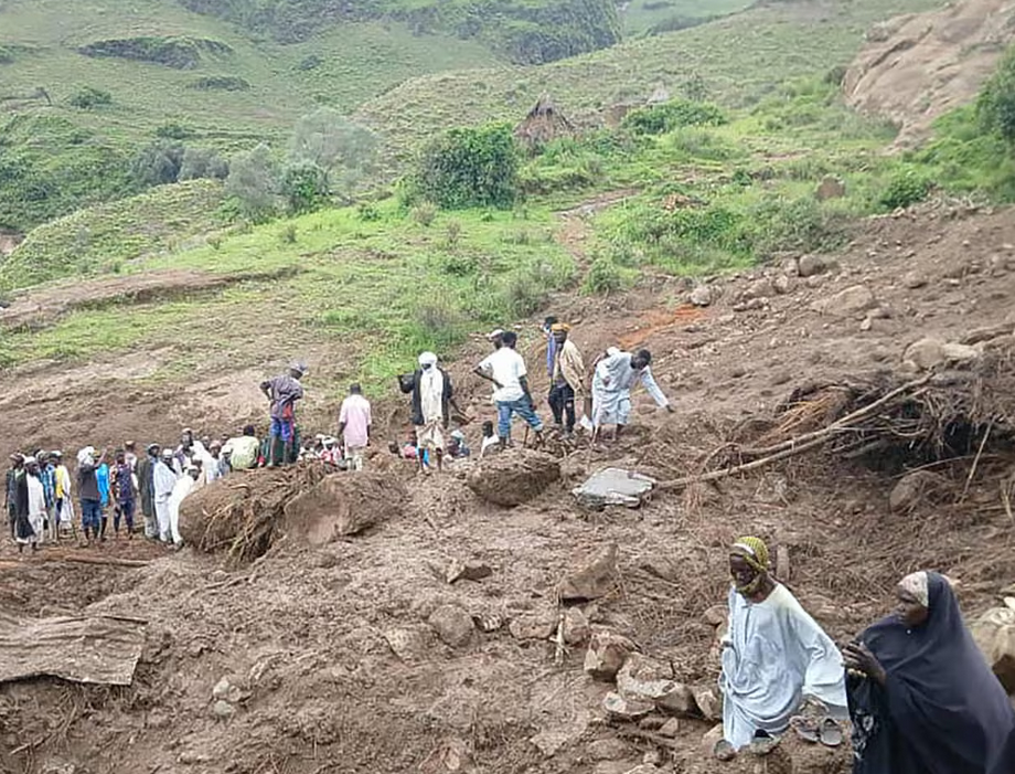 Sudan landslide kills at least 1,000 people, rebel group says