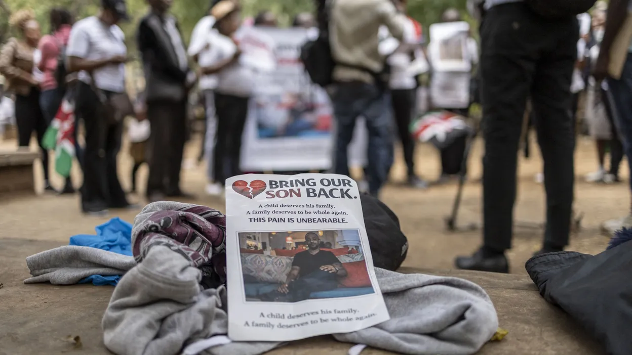 Guerre en Ukraine : la Russie renforcerait ses troupes en recrutant des soldats africains via de fausses annonces d’emploi