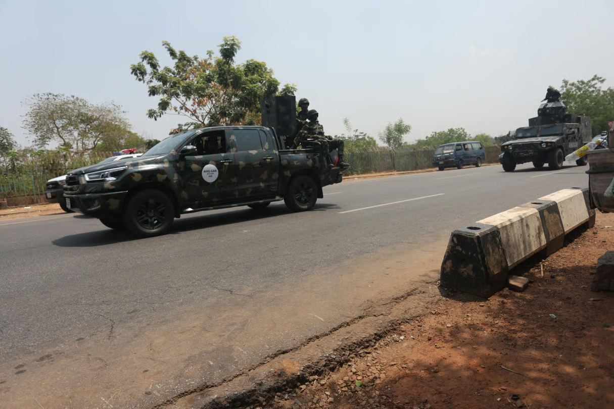 Centre du Nigeria : une attaque menée par un groupe de « plusieurs centaines d’individus » fait vingt morts